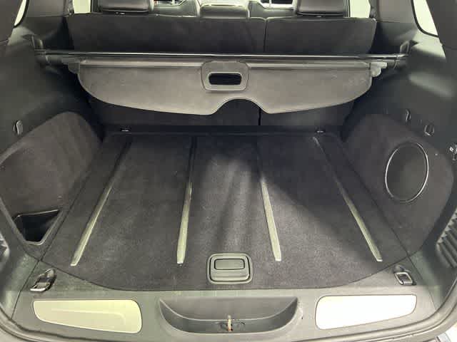 Thumbnail: 2012 Jeep Grand Cherokee - 31