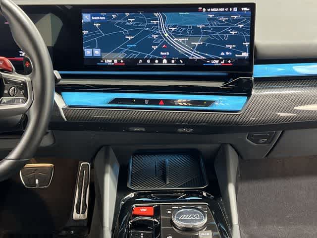 Thumbnail: 2025 BMW M5 - 27