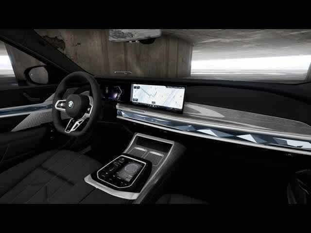 Thumbnail: 2025 BMW 7 Series - 13