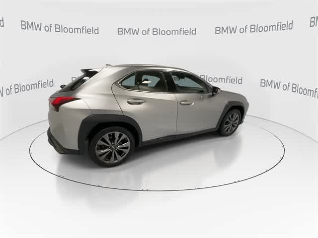 Thumbnail: 2019 Lexus UX - 8