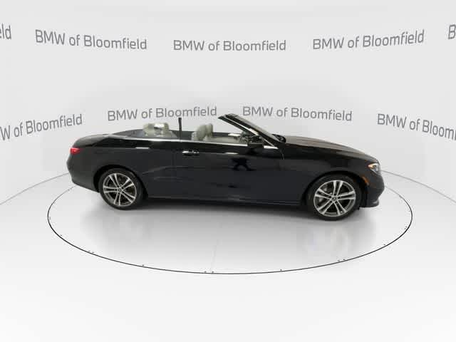 Thumbnail: 2023 Mercedes-Benz E-Class - 9