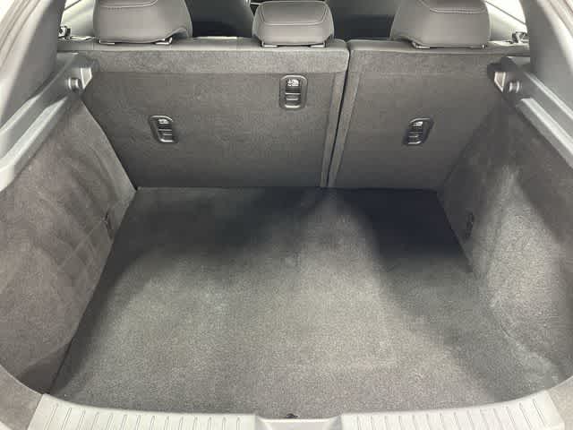 Thumbnail: 2023 Mazda CX-30 - 31