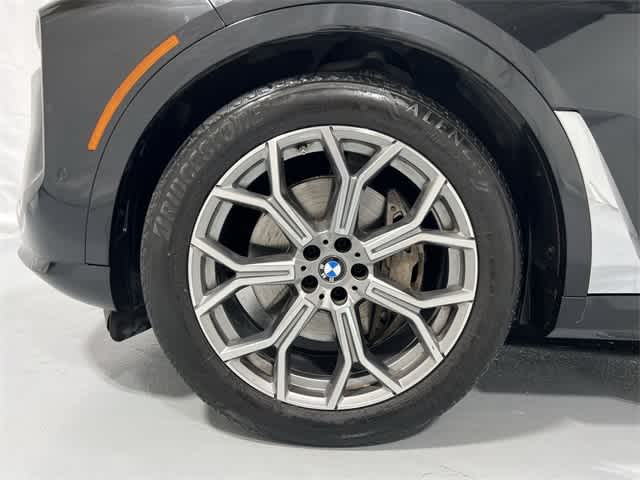 Thumbnail: 2023 BMW X7 - 18