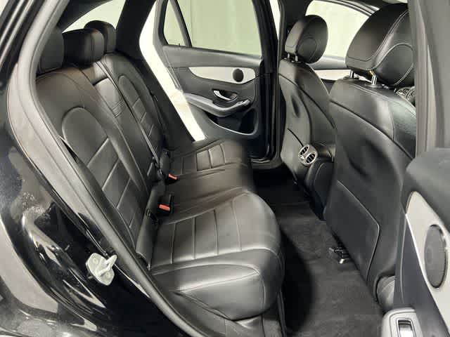 Thumbnail: 2021 Mercedes-Benz GLC - 24