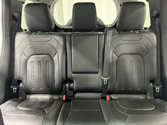 Thumbnail: 2020 Land Rover Defender - 22