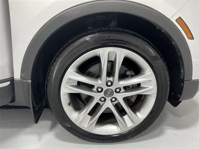 Thumbnail: 2016 Lincoln MKC - 18