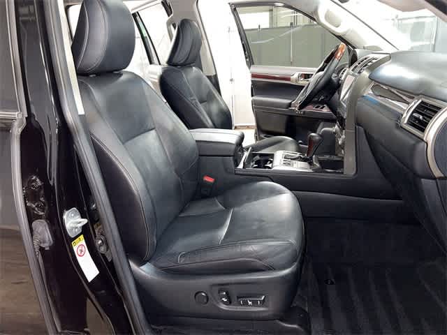 2016 Lexus GX 460 27