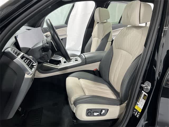 Thumbnail: 2023 BMW X7 - 21