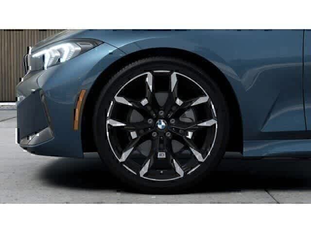 Thumbnail: 2026 BMW 3 Series - 7