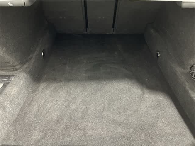 Thumbnail: 2023 BMW 8 Series - 32