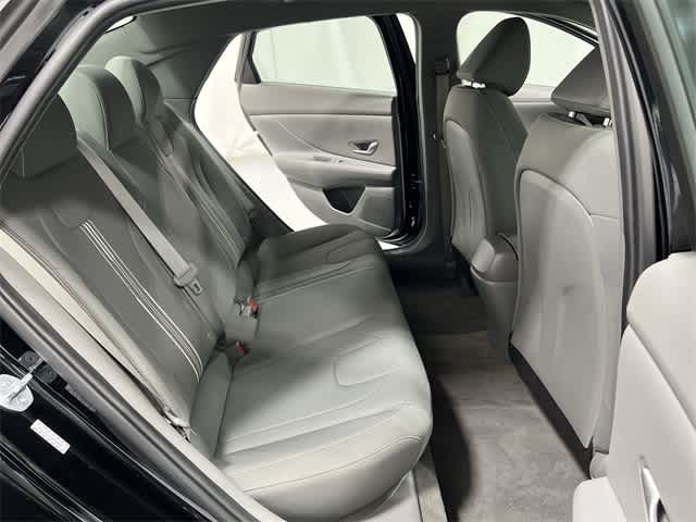 Thumbnail: 2023 Hyundai Elantra - 24