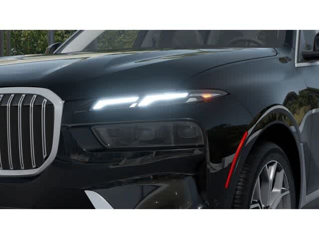 Thumbnail: 2026 BMW X7 - 6