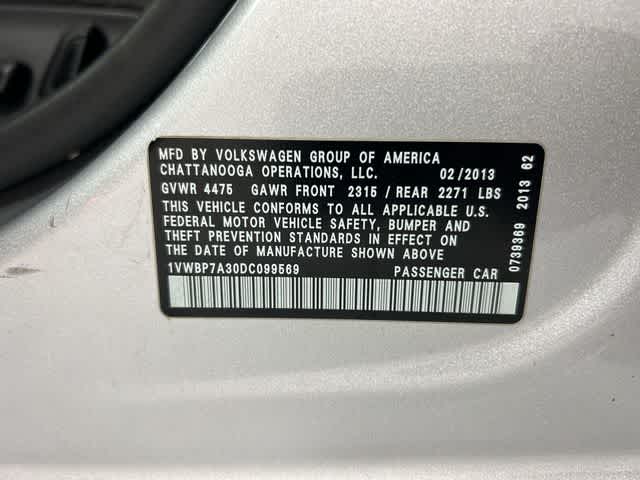 Thumbnail: 2013 Volkswagen Passat - 33
