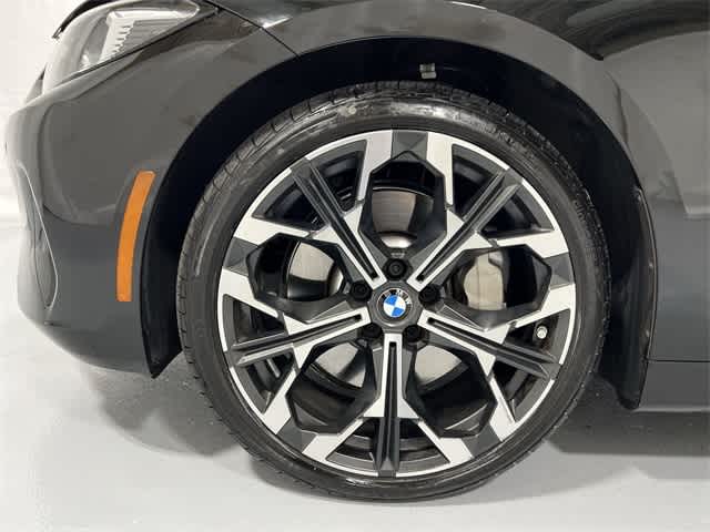 Thumbnail: 2025 BMW 4 Series - 18