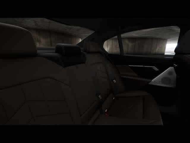 Thumbnail: 2025 BMW 5 Series - 12