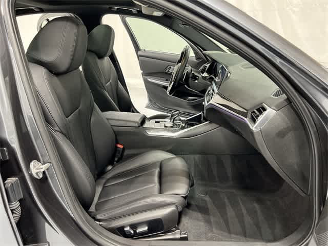 Thumbnail: 2021 BMW 3 Series - 26