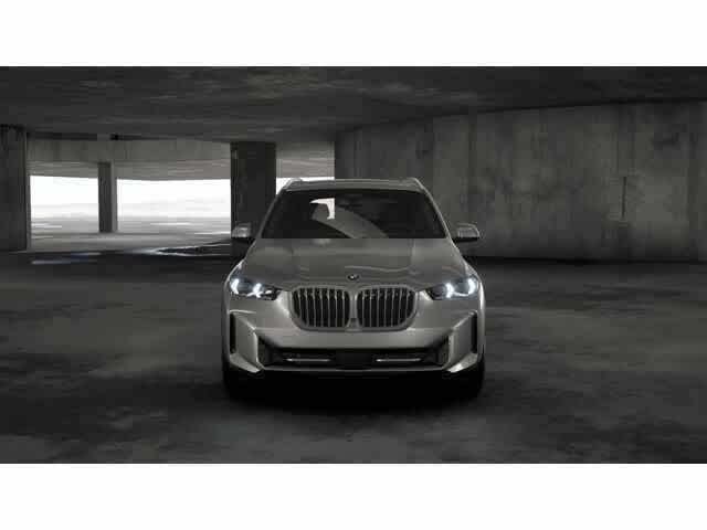 Thumbnail: 2026 BMW X5 - 3