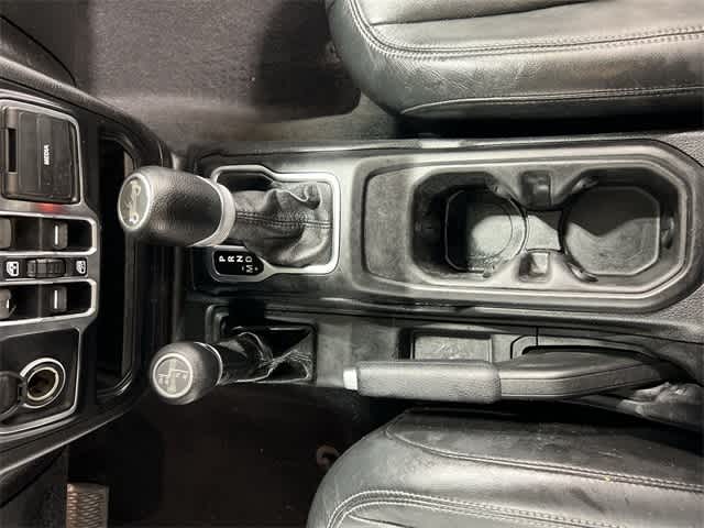 Thumbnail: 2020 Jeep Wrangler - 29