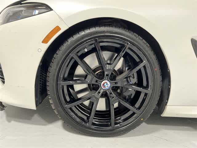 Thumbnail: 2023 BMW 8 Series - 18