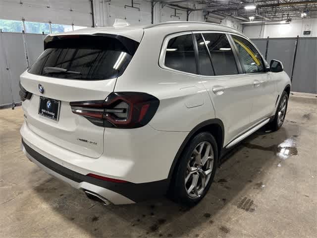 Thumbnail: 2022 BMW X3 - 14