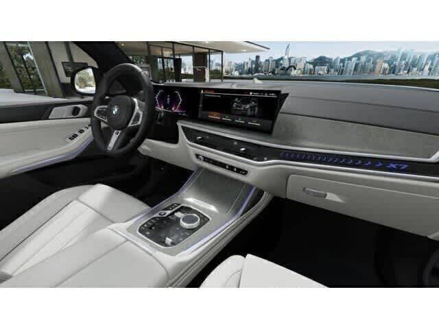 Thumbnail: 2027 BMW X7 - 16