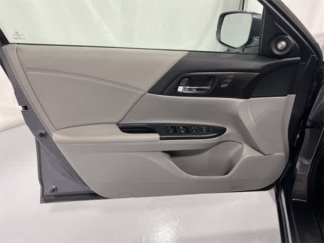 Thumbnail: 2014 Honda Accord - 35