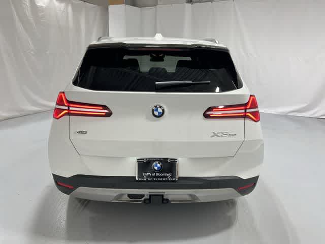 Thumbnail: 2026 BMW X3 - 13