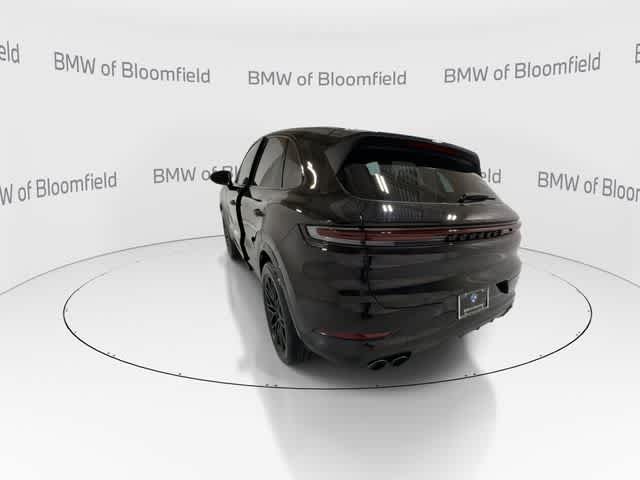 Thumbnail: 2024 Porsche Cayenne - 6