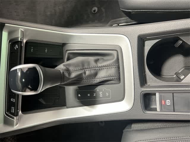 Thumbnail: 2024 Audi Q3 - 30