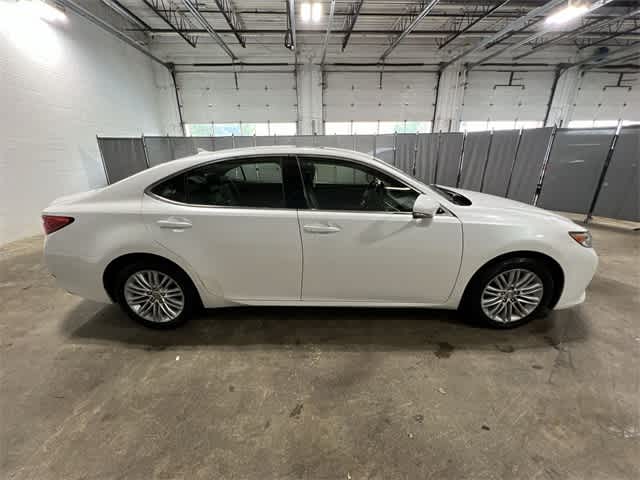 Thumbnail: 2014 Lexus ES - 15