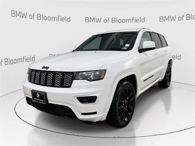 Thumbnail: 2017 Jeep Grand Cherokee - 1