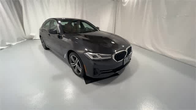 Thumbnail: 2022 BMW 5 Series - 2