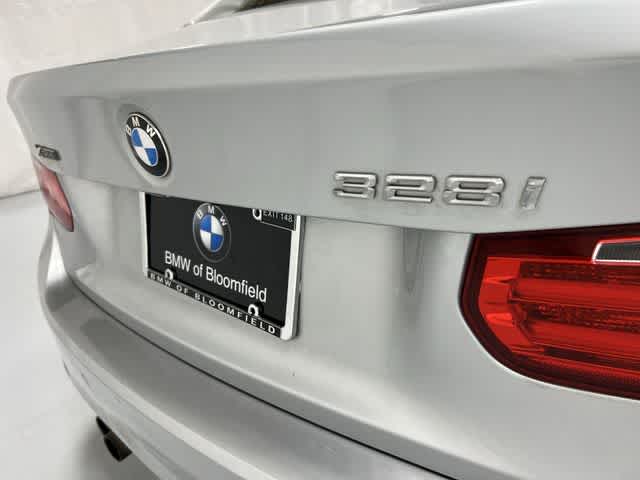 Thumbnail: 2015 BMW 3 Series - 17