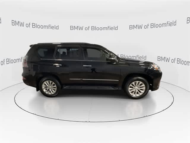 2016 Lexus GX 460 9