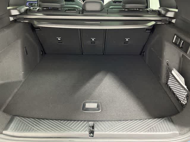 Thumbnail: 2025 BMW X3 - 32