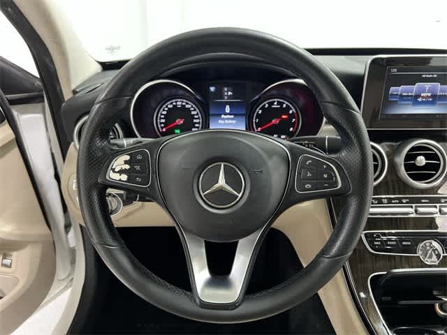 Thumbnail: 2016 Mercedes-Benz C-Class - 27