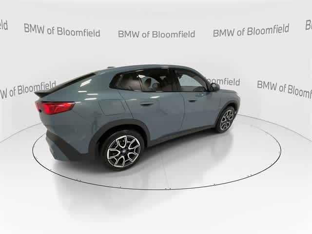 Thumbnail: 2025 BMW X2 - 8