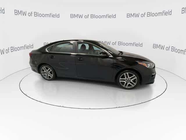 Thumbnail: 2019 Kia Forte - 9