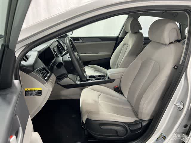 Thumbnail: 2017 Hyundai Sonata - 21