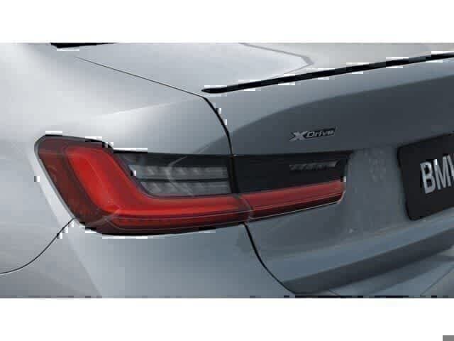 Thumbnail: 2026 BMW 3 Series - 8