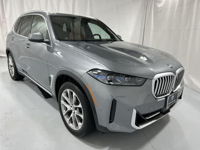 Thumbnail: 2025 BMW X5 - 15