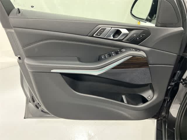 Thumbnail: 2023 BMW X5 - 35