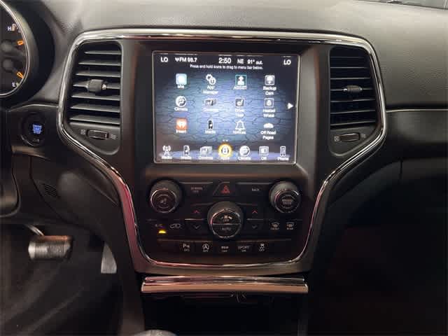 Thumbnail: 2017 Jeep Grand Cherokee - 29