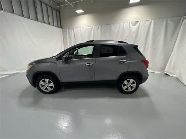 Thumbnail: 2019 Chevrolet Trax - 11