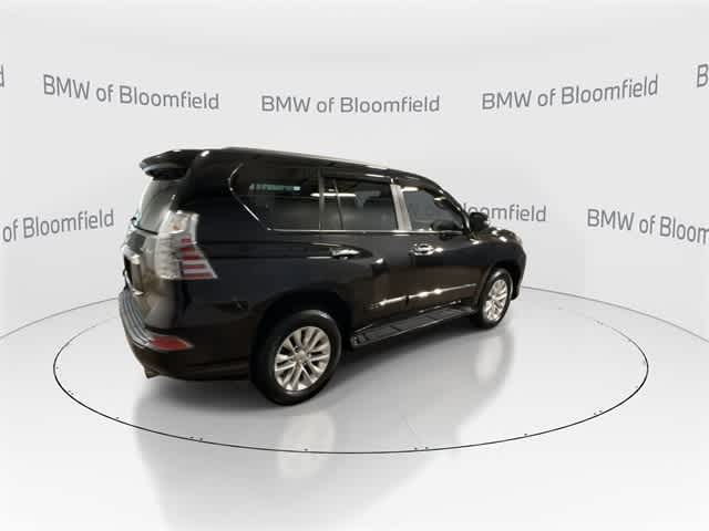 2016 Lexus GX 460 8