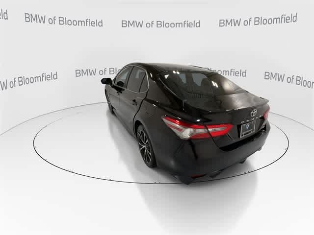 Thumbnail: 2018 Toyota Camry - 6