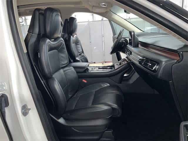 Thumbnail: 2021 Lincoln Aviator - 26