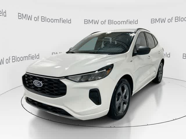Thumbnail: 2023 Ford Escape - 1