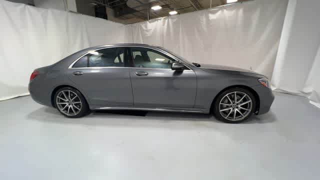 Thumbnail: 2018 Mercedes-Benz S-Class - 9