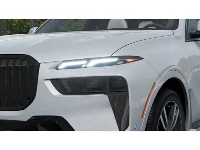 Thumbnail: 2027 BMW X7 - 7